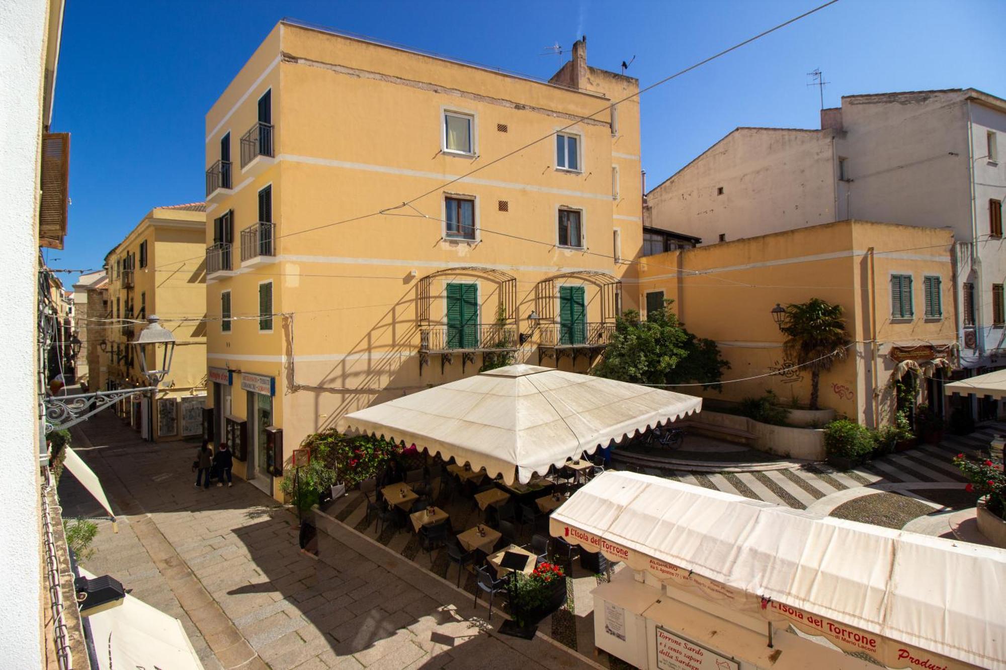 Alghero Appartamento In Centro Casa Ferret Екстериор снимка
